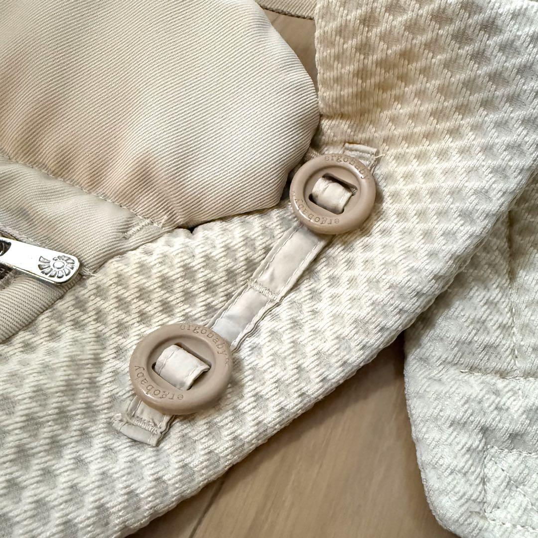 美品【エルゴベビー 】抱っこ紐　 オムニブリーズ　ナチュラルベージュ