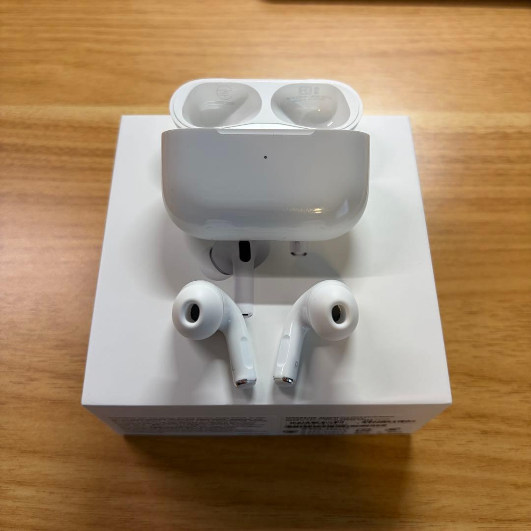 Airpods pro 第2世代　Lightning