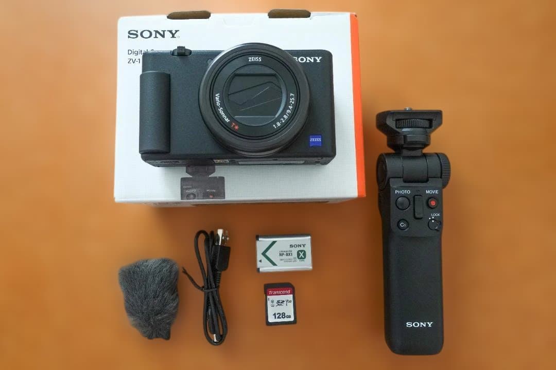 「値下げ」美品 SONY カメラ ZV-1、グリップ GP-VPT2BT付き