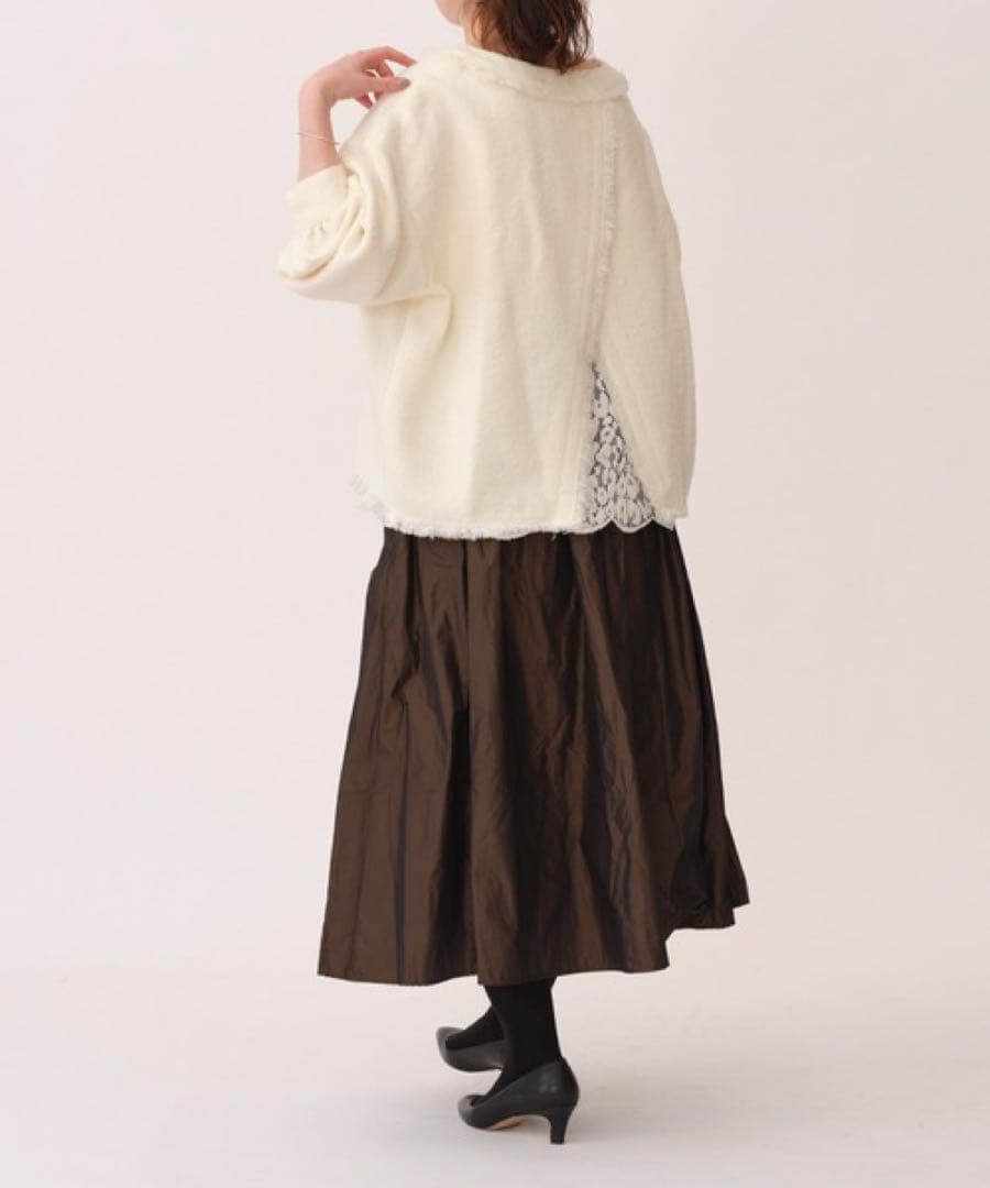 ✨定価3.3万円✨ビアズリー　後ろレースツイードプルオーバー　ホワイト　F