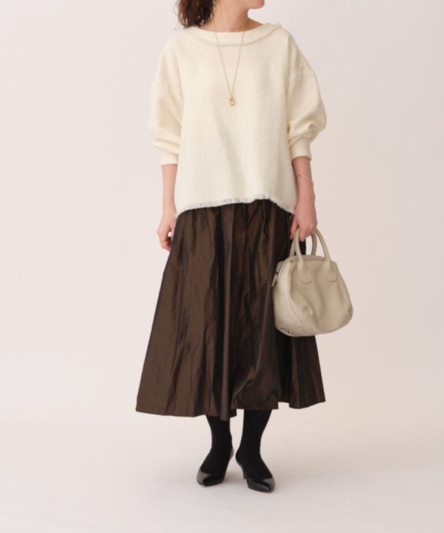 ✨定価3.3万円✨ビアズリー　後ろレースツイードプルオーバー　ホワイト　F