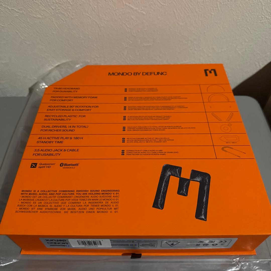 MONDO Over-Ear トランスペアレント