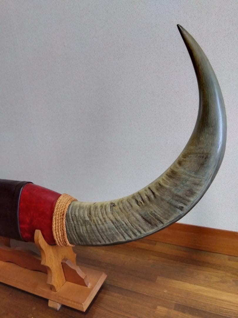 ま　水牛の角の置物　希少　ビンテージ　骨董品　手渡し可（値引）