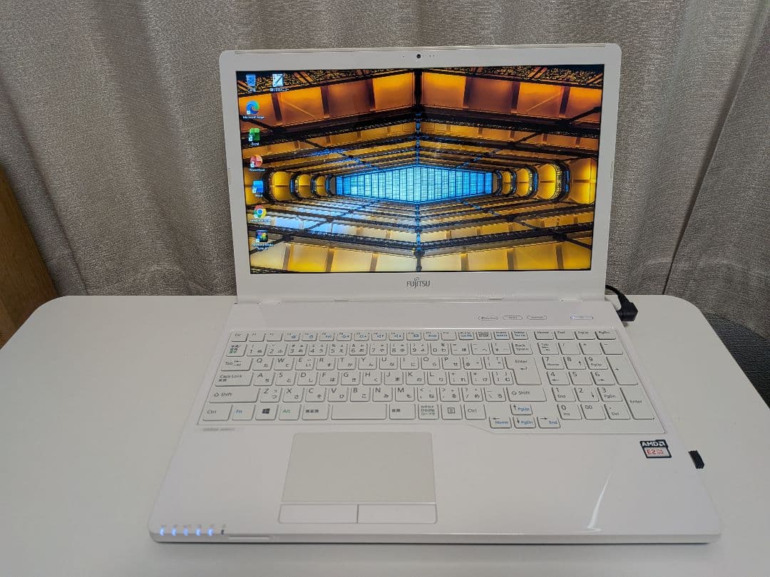 ⭕️綺麗 富士通 LIFEBOOK AH40/C1 Office付ノートパソコン