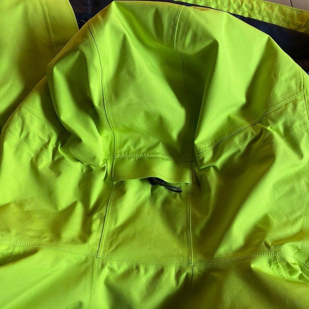 ゴールドウィン　スキージャケット／ゴアテックス/S