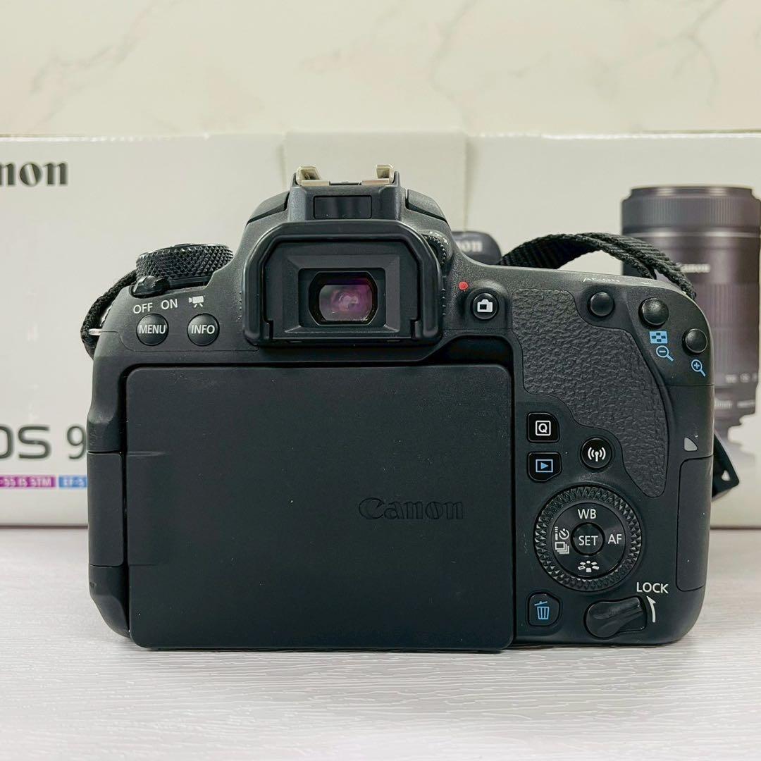 Canon EOS 9000D ダブルズームキット WW850