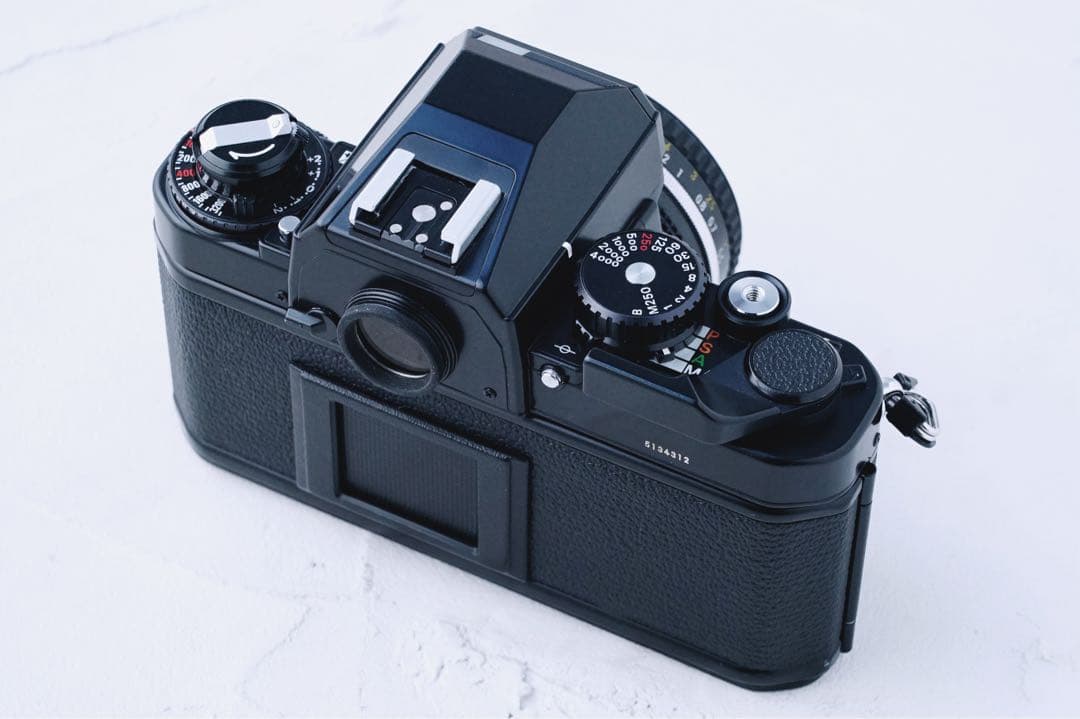 完動品 ◉ Nikon FA 単焦点レンズ付き フィルムカメラ