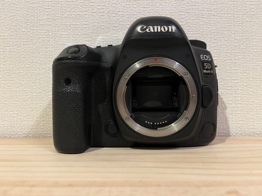【美品 完動品】Canon EOS 5D Mark IV ボディ #25357