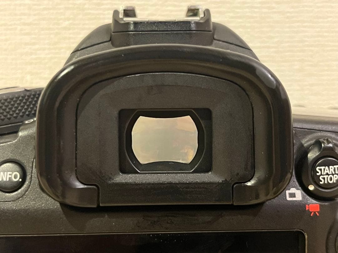 【美品 完動品】Canon EOS 5D Mark IV ボディ #25357