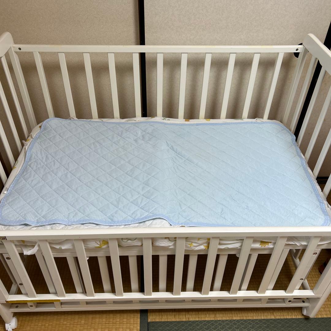 ホワイト ベビーベッド