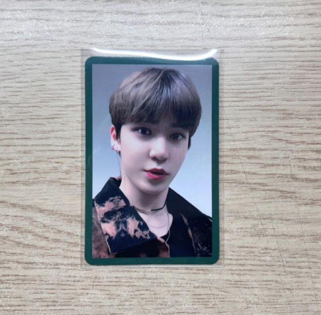 ATEEZ ユノ ペリエ PERRIERトレカ