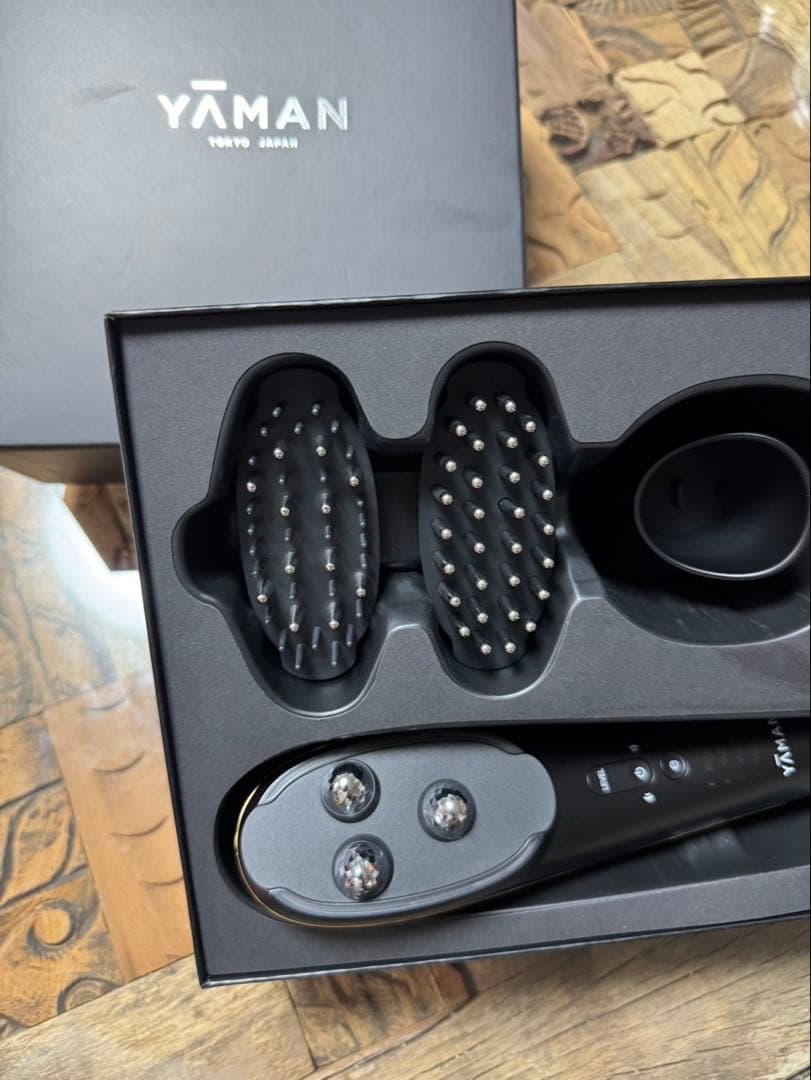 新品❤️ YA-MAN ヴェーダハイパーリフトブラシ 最上位モデル