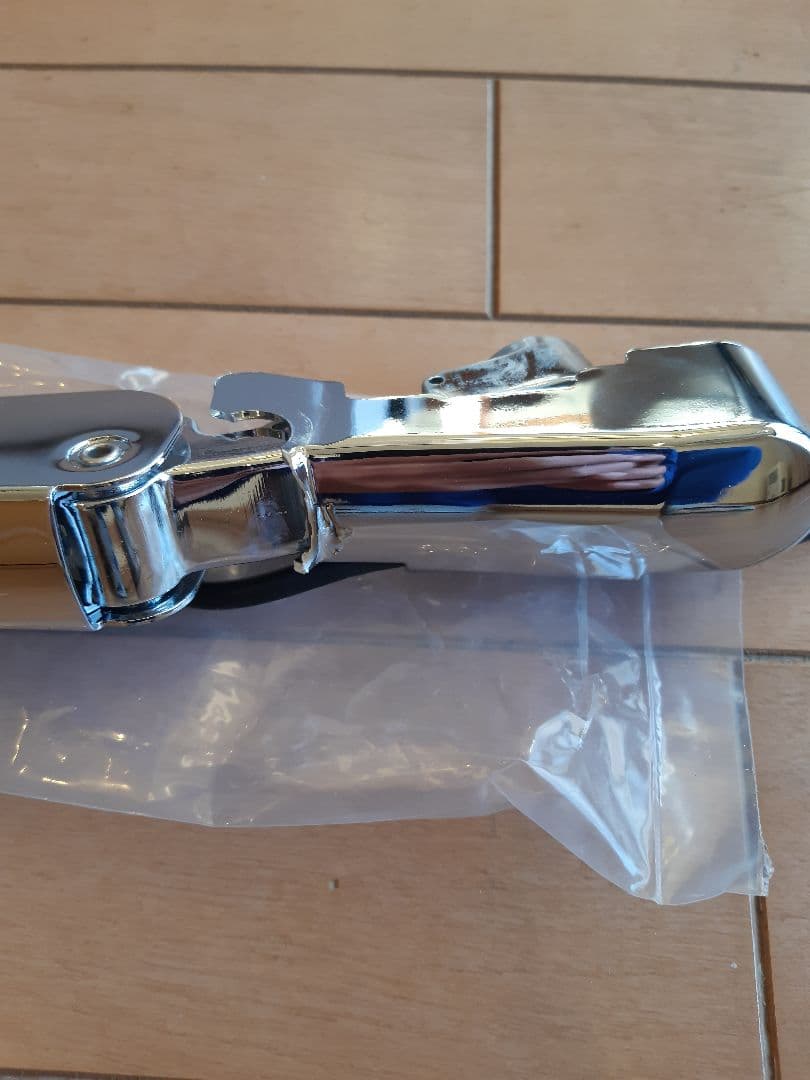 三菱ふそう大型17 、07スーパーグレート　メッキワイパー少々ジャンク