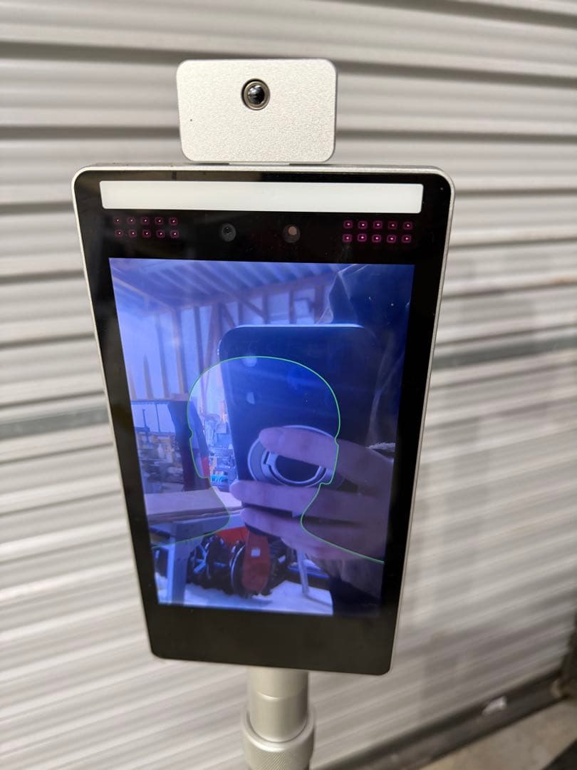 非接触式体温検知器サーモマネージャー