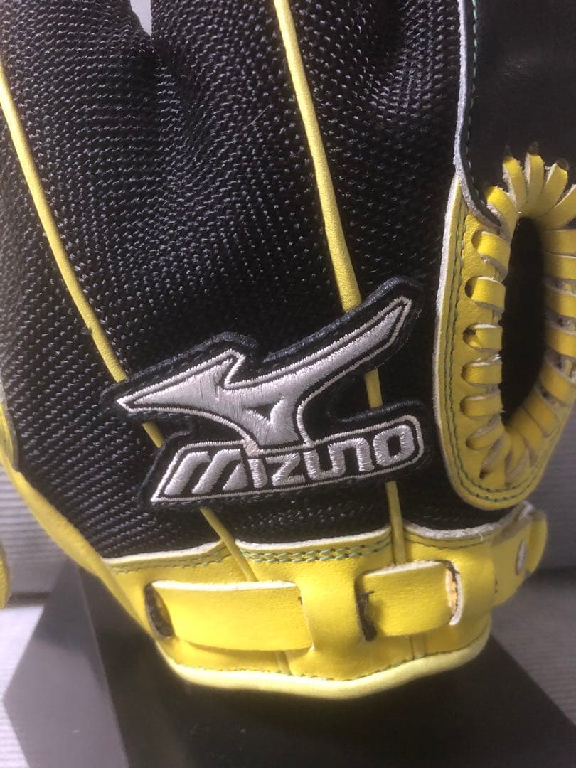 ミズノ　外野手用オーダーグラブ