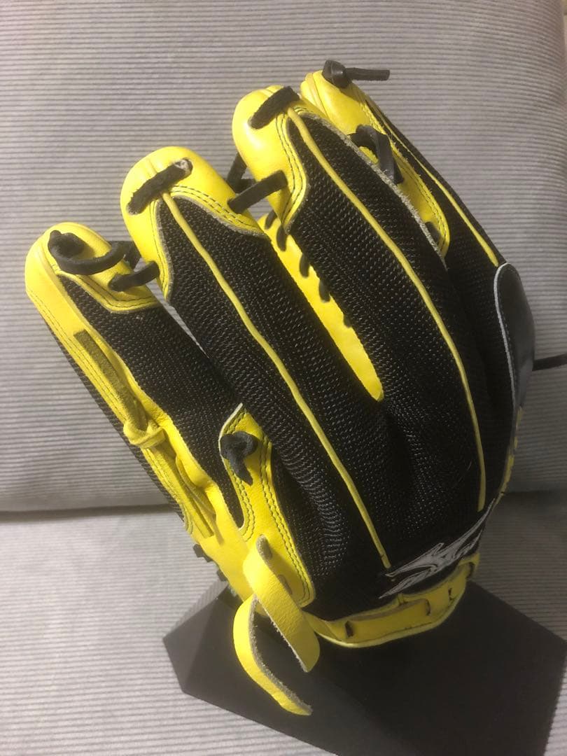 ミズノ　外野手用オーダーグラブ