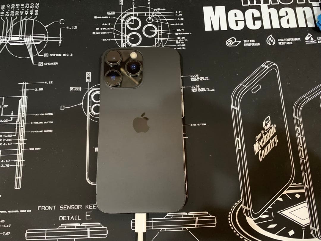 Apple iPhone XR カスタム品 (15Pro風) 128GB