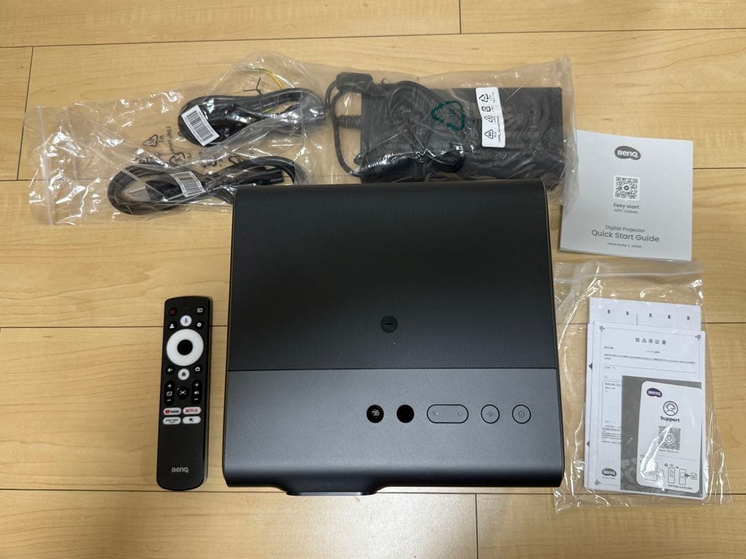 BenQ ベンキュー GP520 4K ホームプロジェクター