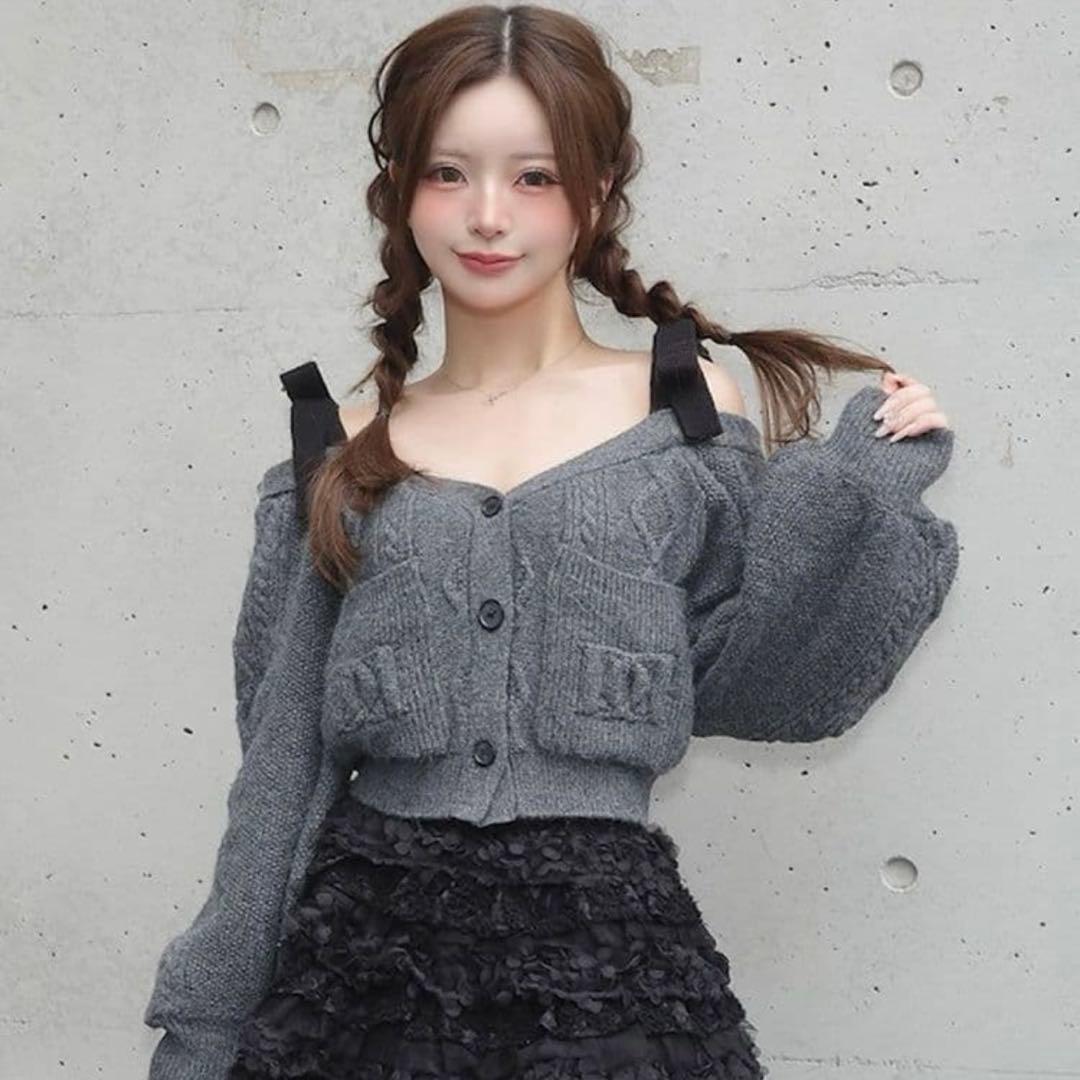 Darich　ショルダーリボンVネックニットトップス