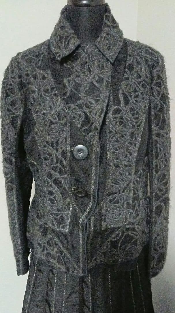 10万以上　エイココンドウ　ジャケット　コムトスカート　ヒロコシノ他