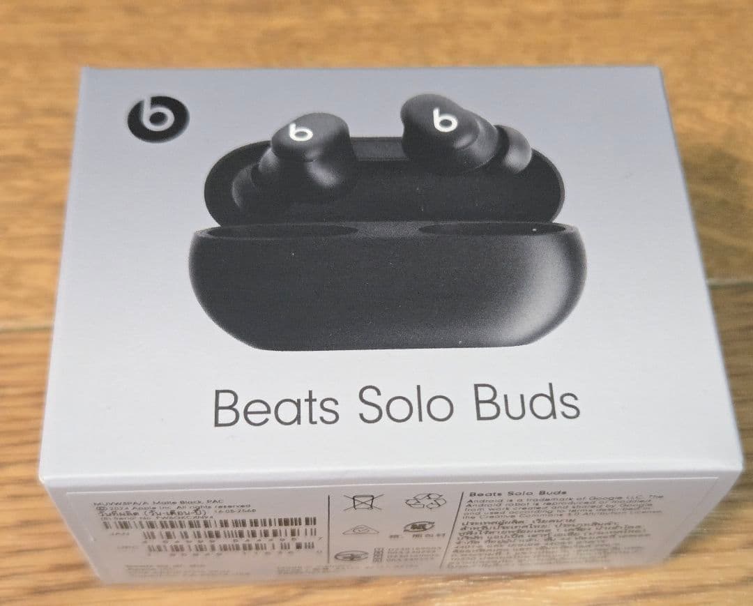 新品 Beats Solo Buds　ブラック ケース付きワイヤレスイヤフォン
