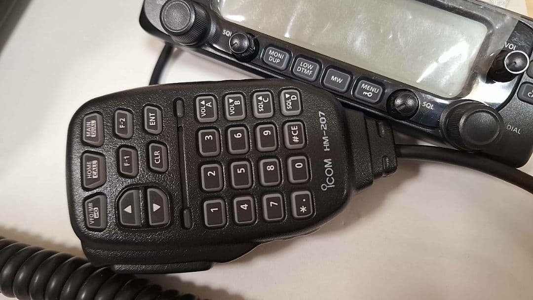 匿名希望　ICOMアマチュア無線機一式