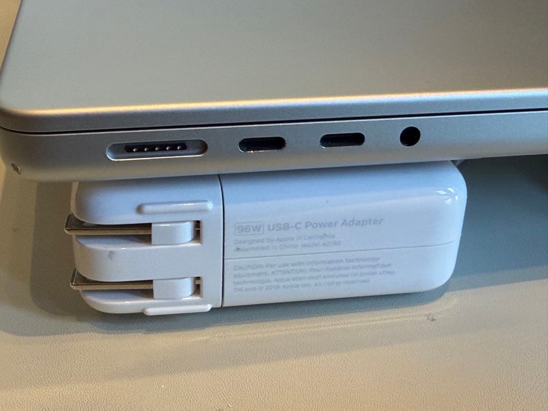 MacBook本体 MacBook Pro 14 M2 Pro 2023 32gb JIS