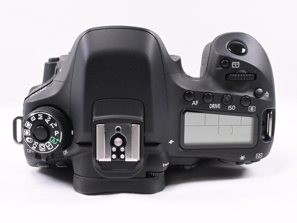 【美品】 キヤノン Canon EOS 80D ボディ 《ショット数2707》