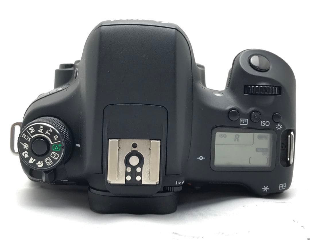 Canon EOS 8000D ダブルズームレンズキット♪