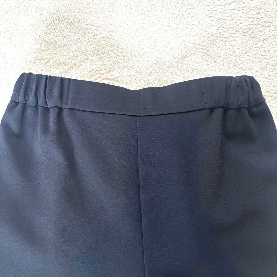 《Rene》☆美品☆パール装飾付きパンツ ネイビーSSX