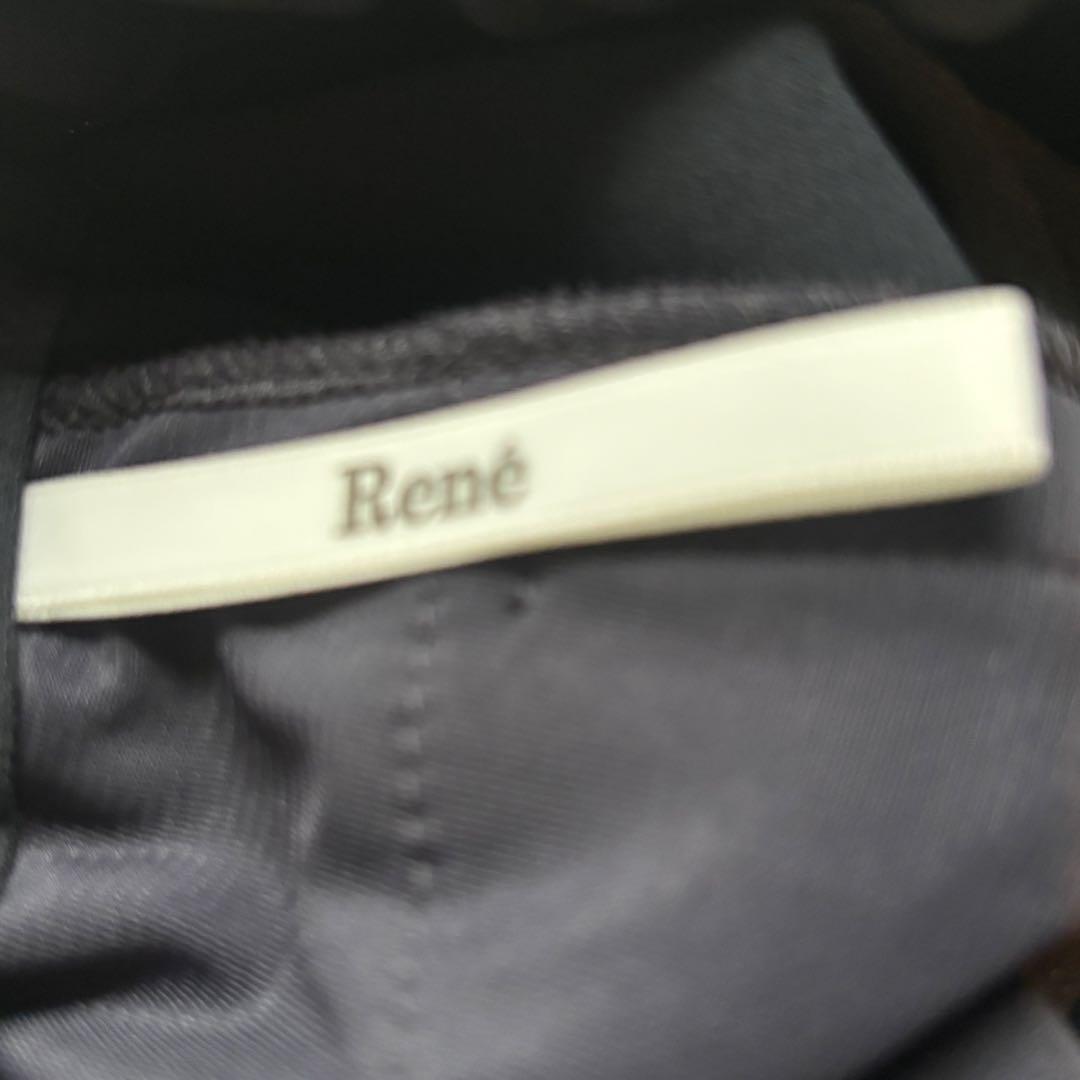 《Rene》☆美品☆パール装飾付きパンツ ネイビーSSX