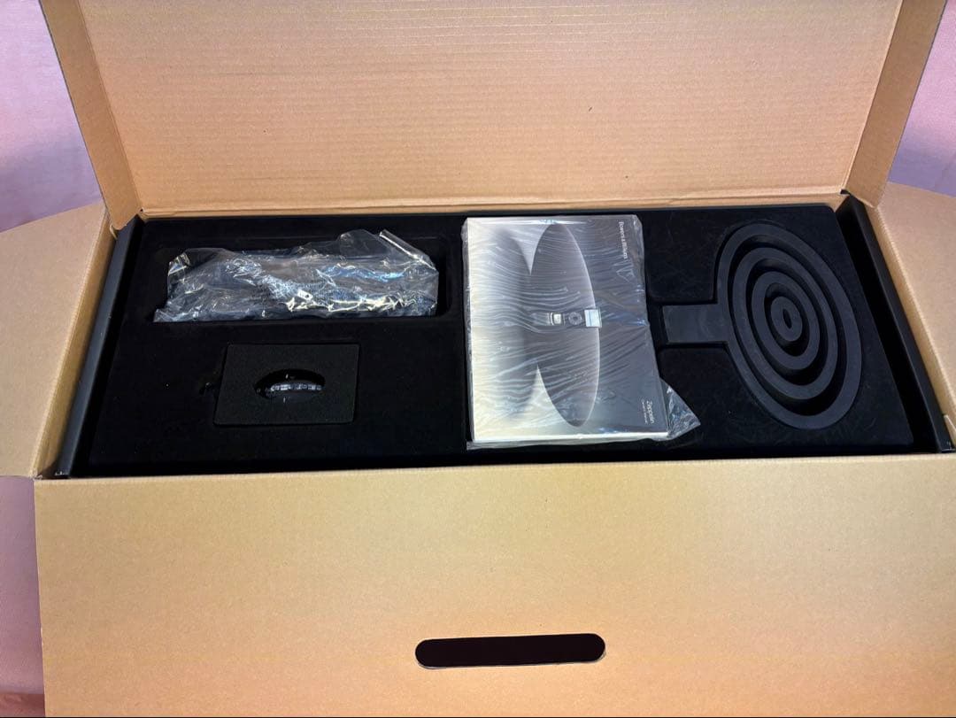 B&W Bowers&Wilkins スピーカーZeppelin ツェッペリン