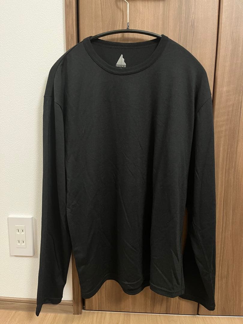 HERENESS ブラック ロングスリーブ M