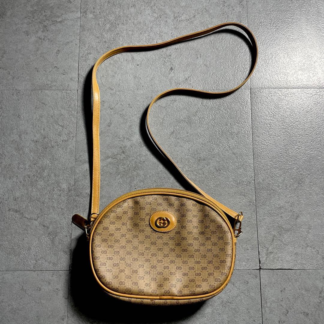 超希少✨️ OLD GUCCI ショルダーバッグ GG柄 ロゴ装飾 PVC