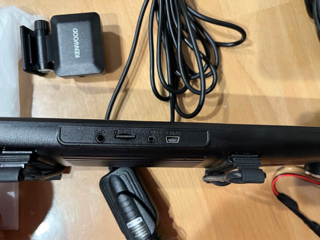 ケンウッド　ドライブレコーダー　DRV-EM4700 (D)