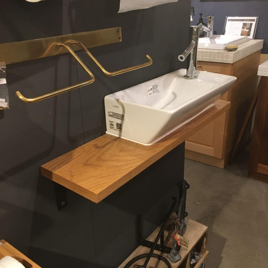 手洗い洗面台　オーク材