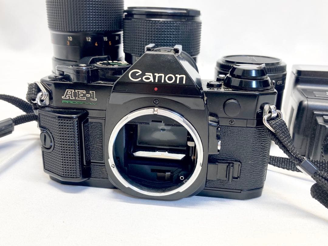 CANON キヤノン　AE-1 PROGRAM レンズセット　フィルムカメラ