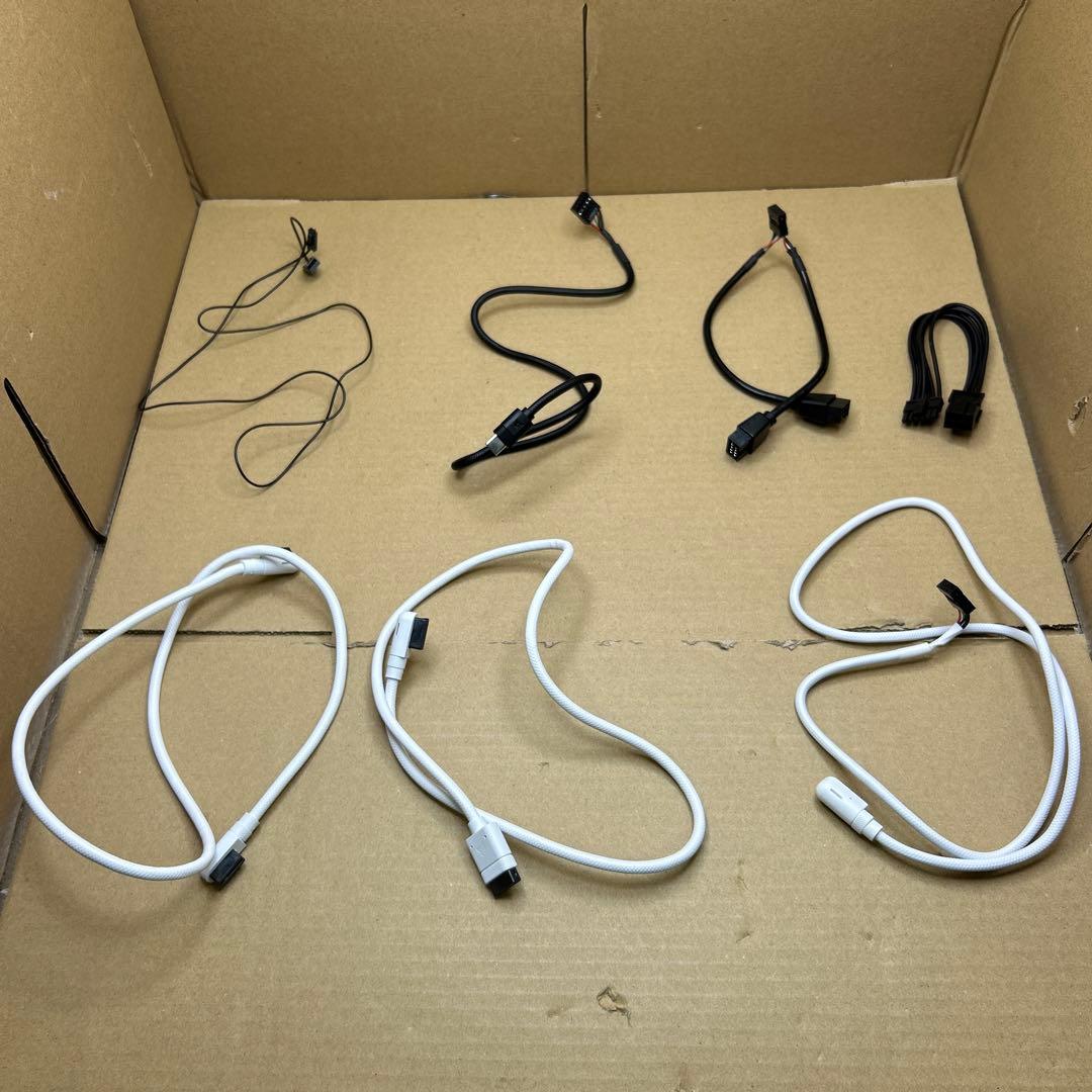 動作未確認　iCUE LINK TITAN 360 RX LCD