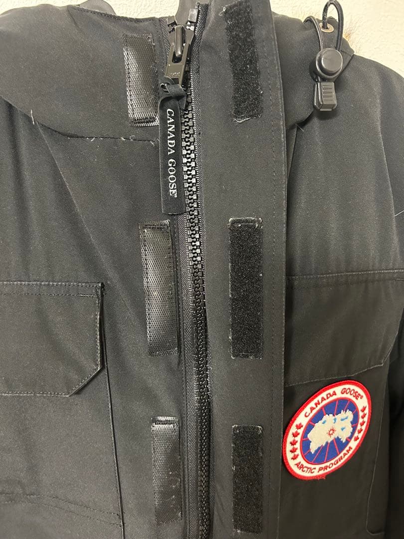 カナダグース   ブラック ダウンジャケット S/P