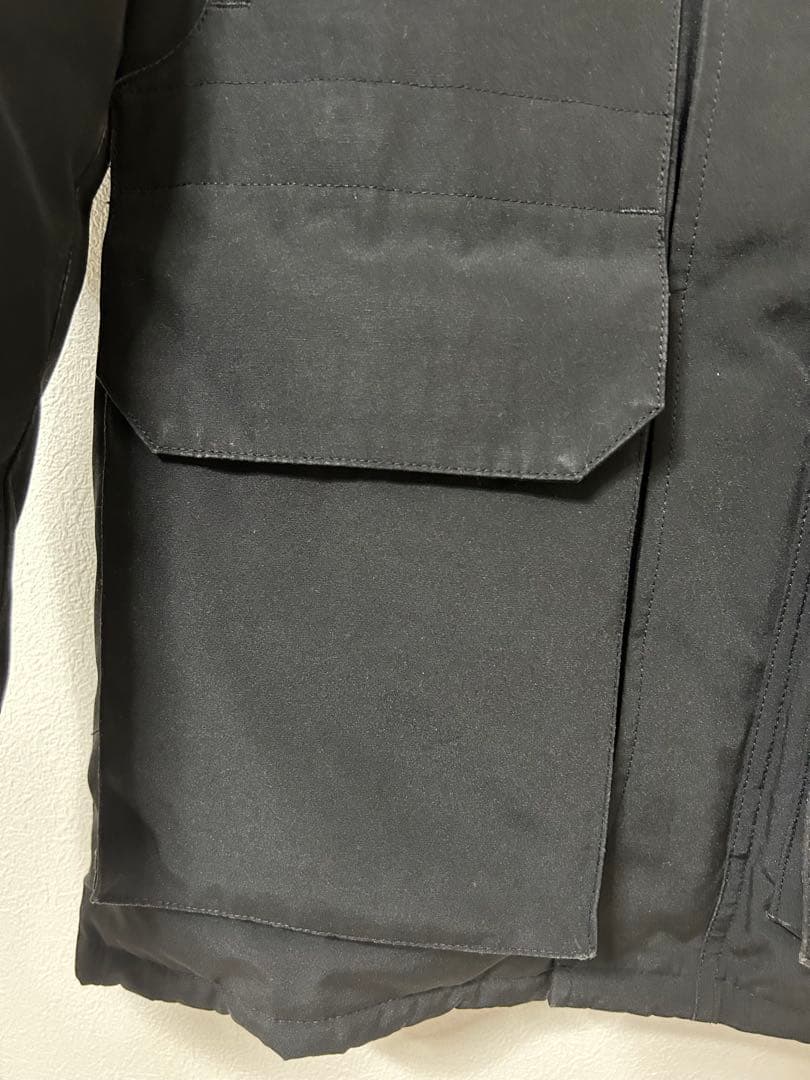 カナダグース   ブラック ダウンジャケット S/P