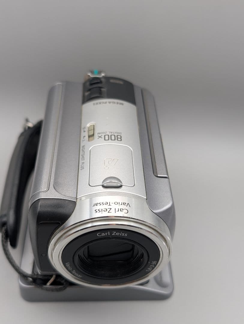 SONY ハンディカム DCR-SR60 30GB Carl Zeiss 動確済
