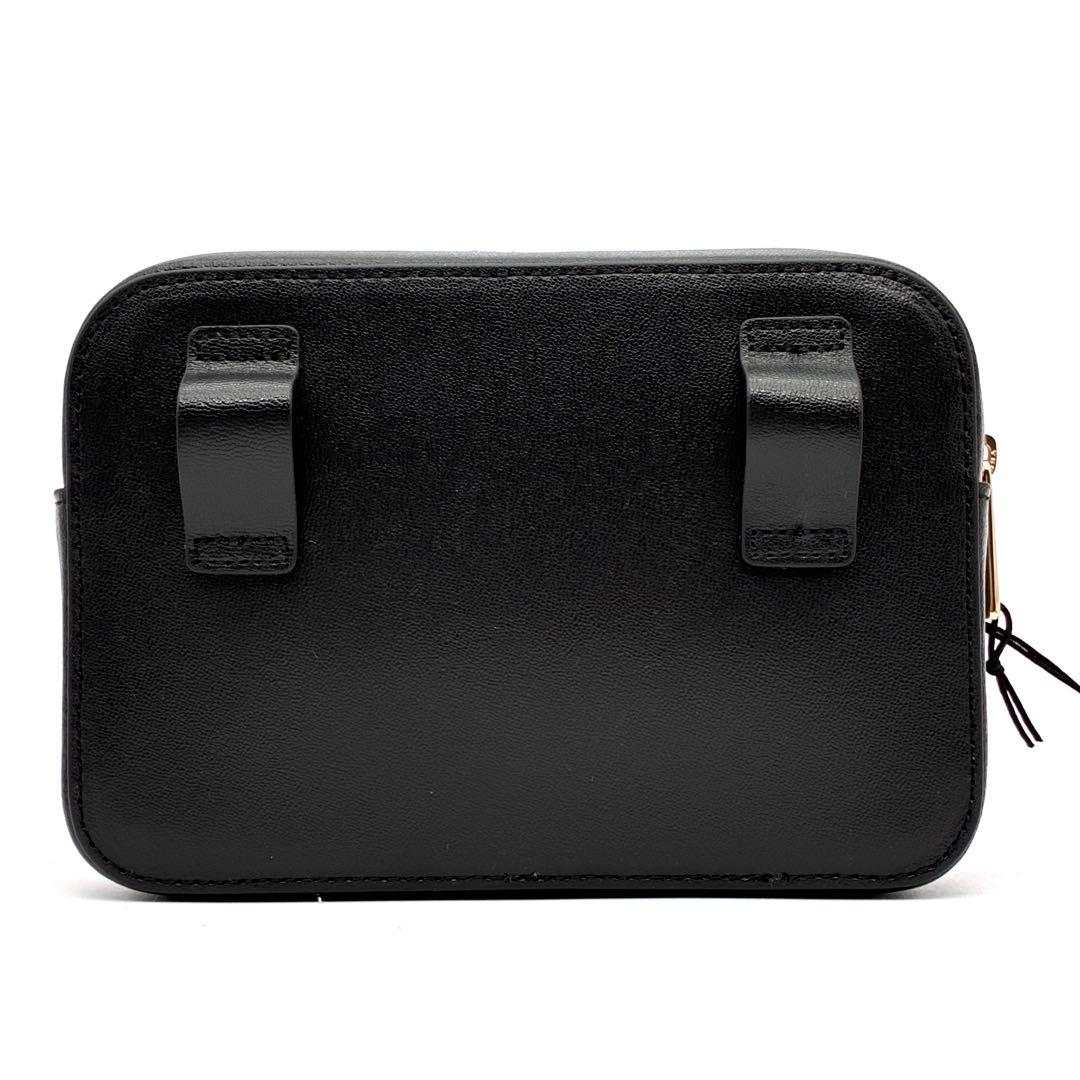 未使用保管品 フルラ ボディバッグ レザー ロゴ 斜め掛け レディース ブラック