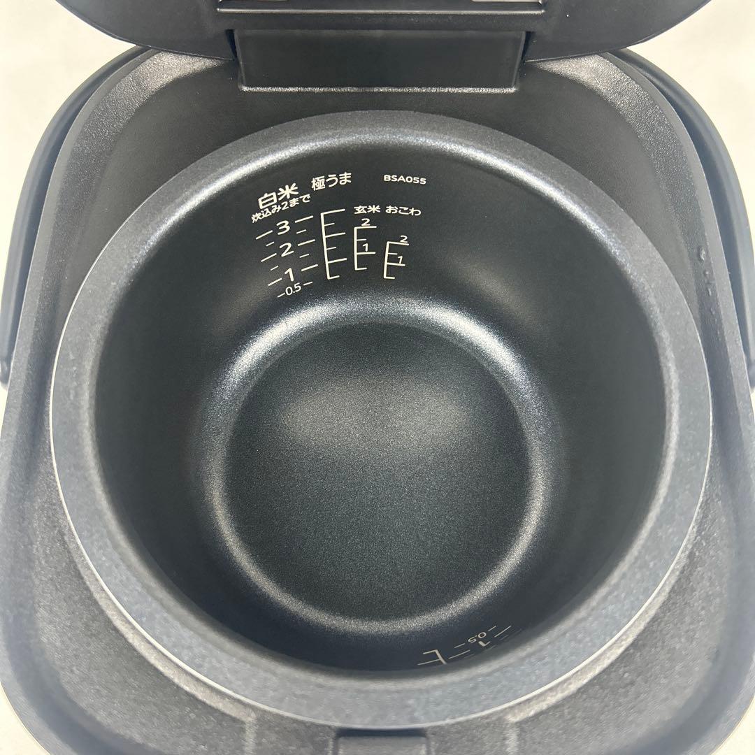 《美品》TIGER 炊飯器 遠赤黒特厚釜　JBS-B055 3合炊き