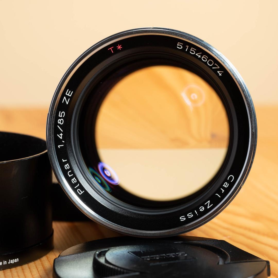 Carl Zeiss Planar T f1.4 85mm ZE キャノン用