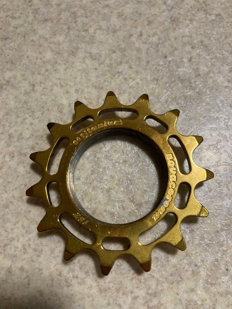 novacorona コグ　15t