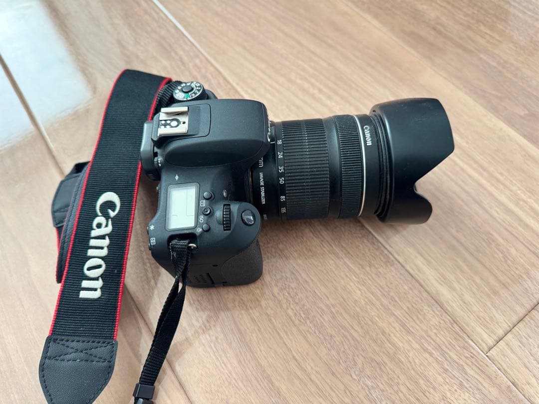 Canon EOS 8000D デジタル一眼レフ 本体