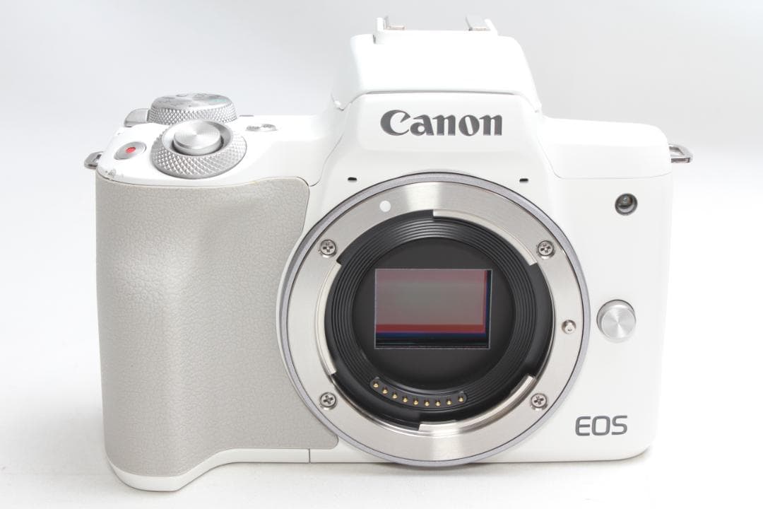 ❤️超人気最新モデル❤️Canon EOS Kiss M2 ホワイト