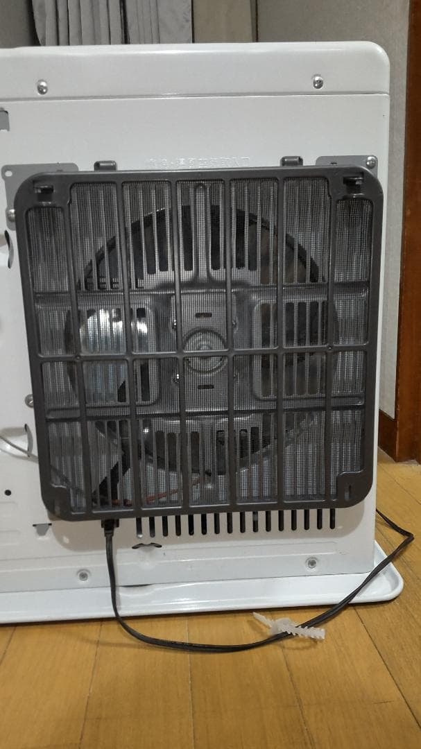 Dainichi 石油ファンヒーター FW-6716SDX　ホワイト2016年製