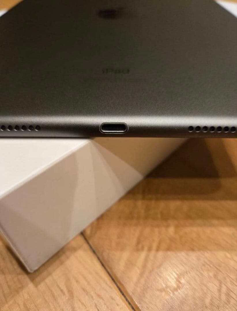 Apple iPad Air 第3世代 256GB Wifi+Cellular