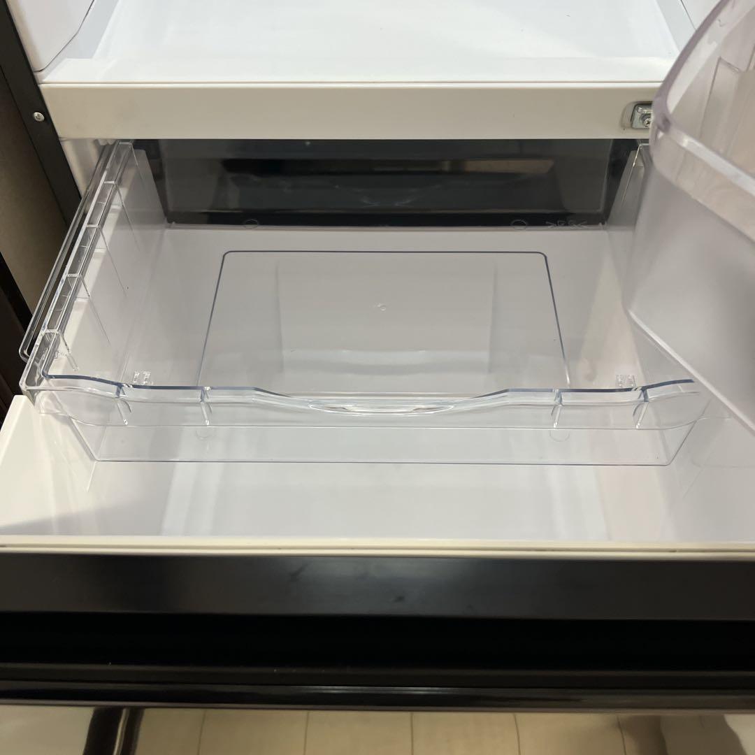 美品　日立　冷蔵庫　R-V32SV 2023年製 315L 右開き　送料無料